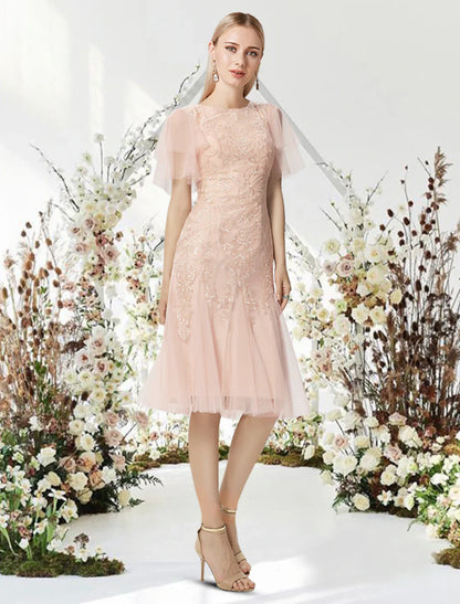 A-Line Cocktail Dresses Flirty Dress Graduation Cocktail Party Knee Length Half Sleeve Jewel Neck Lace with Appliques Elegant