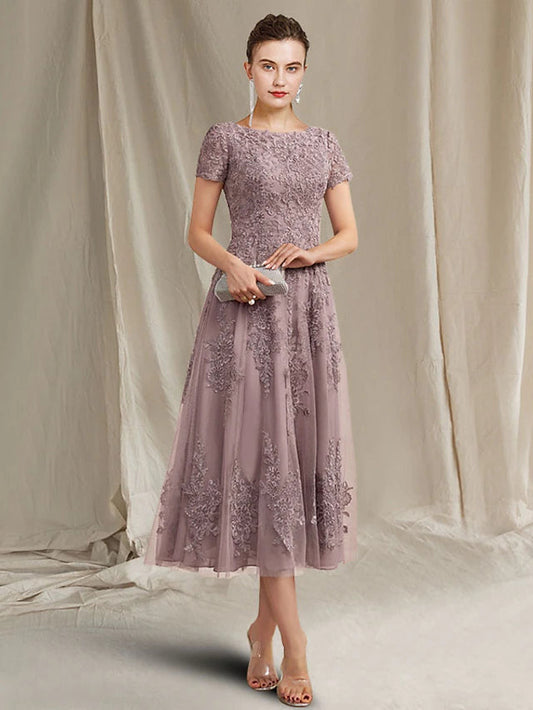 A-Line Mother of the Bride Dress Elegant Jewel Neck Tea Length Lace Tulle Short Sleeve