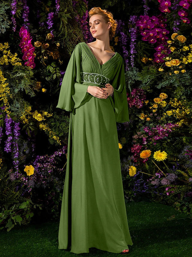 A-Line Mother of the Bride Dress Vintage Inspired V Neck Floor Length Chiffon Long Sleeve with Crystals Beading Side