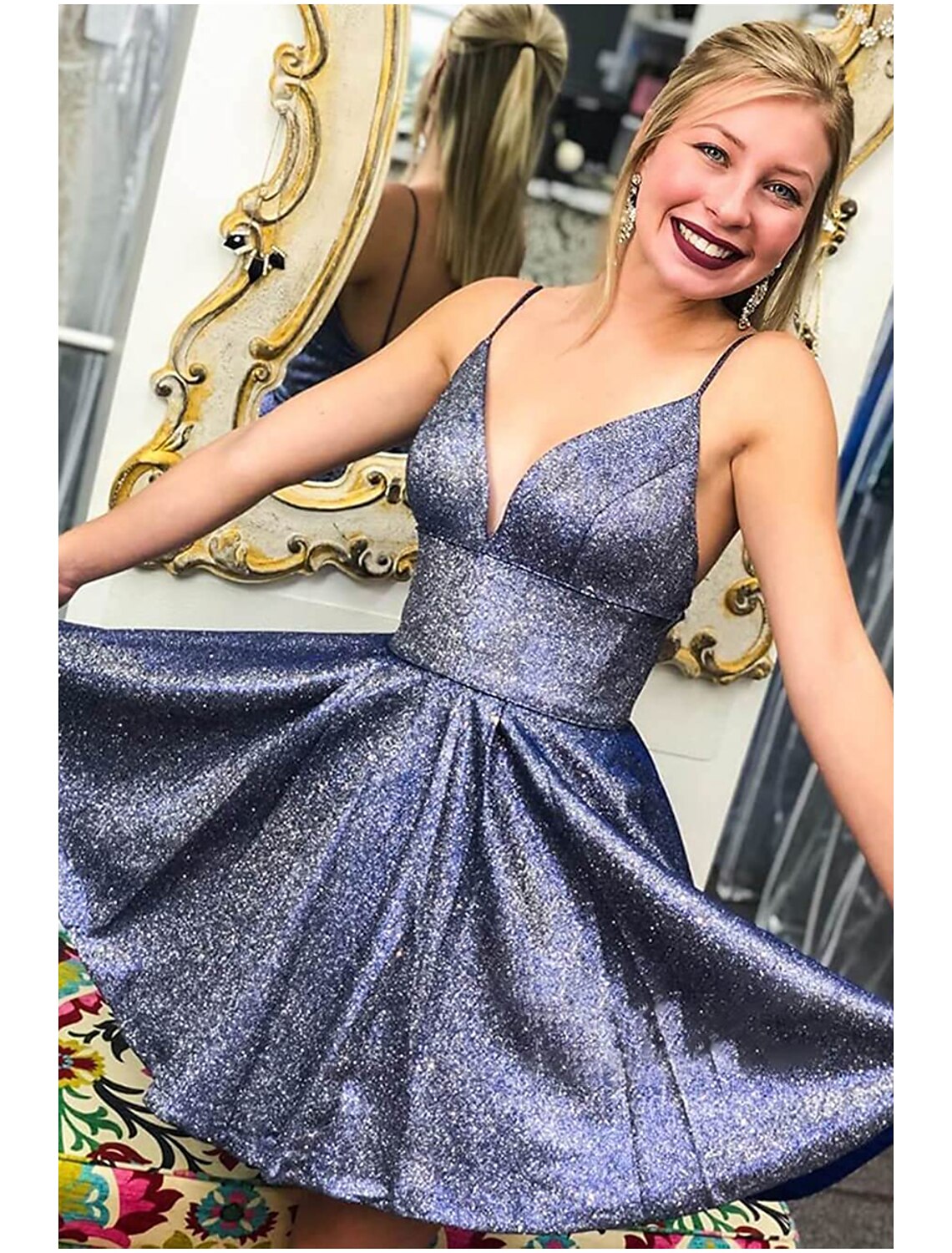 A-Line Cocktail Dresses Party Dress Homecoming Short / Mini Sleeveless V Neck Satin Backless