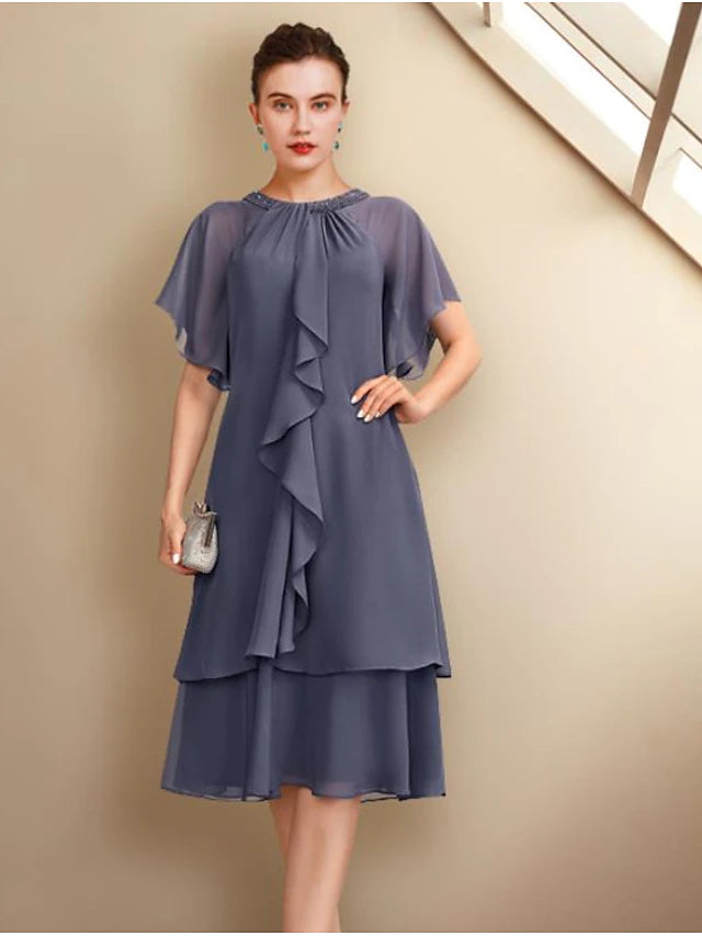 A-Line Mother of the Bride Dress Plus Size Elegant Jewel Neck Knee Length Chiffon Short Sleeve with Beading