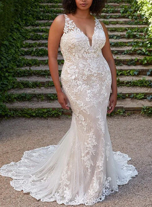 Trumpet/Fishtail V-neck Large Sticker Lace Wedding Dress Plus Size Beautiful
