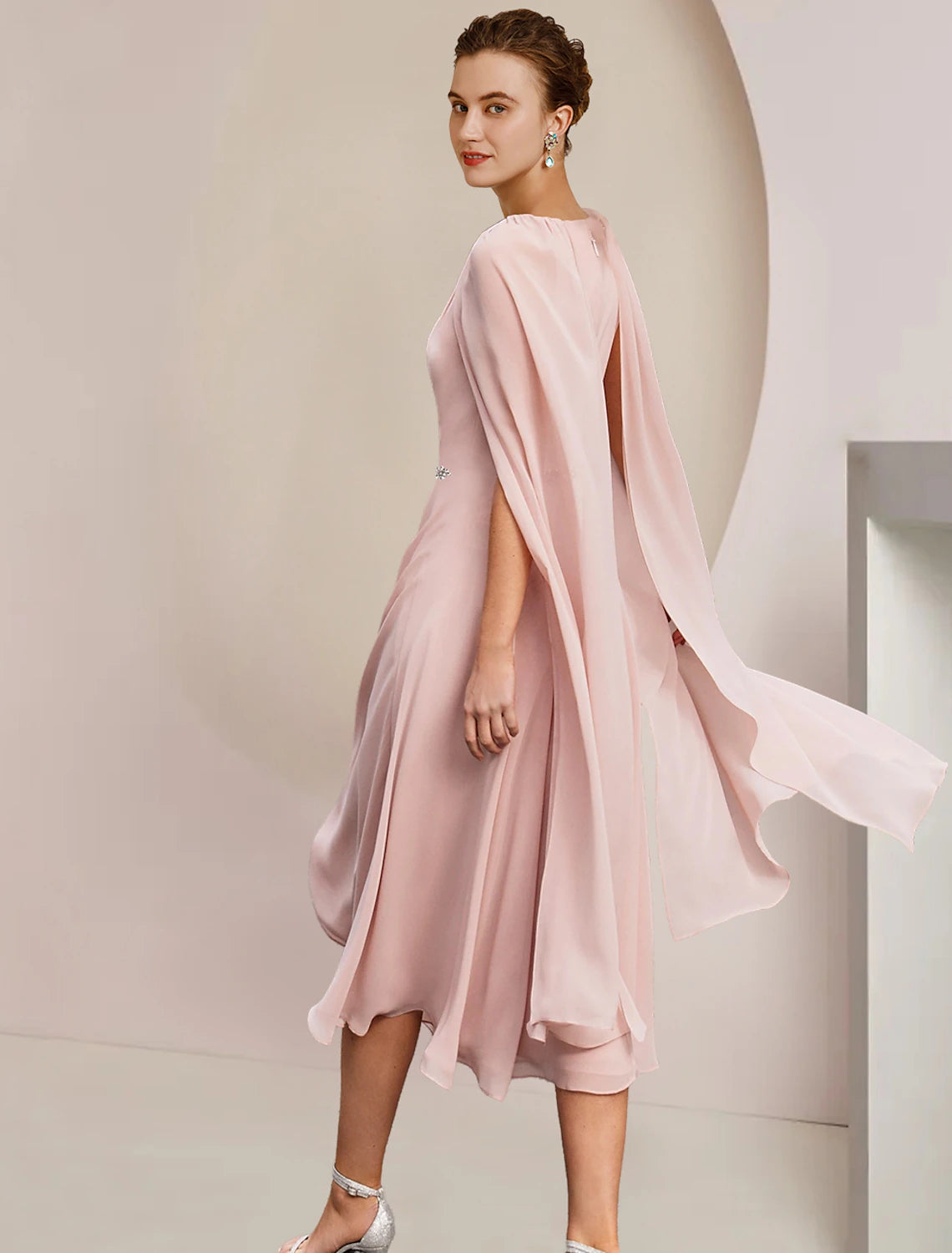 A-Line Mother of the Bride Dress Wedding Guest Party Elegant Scoop Neck Tea Length Chiffon Sleeveless with Pleats Crystal