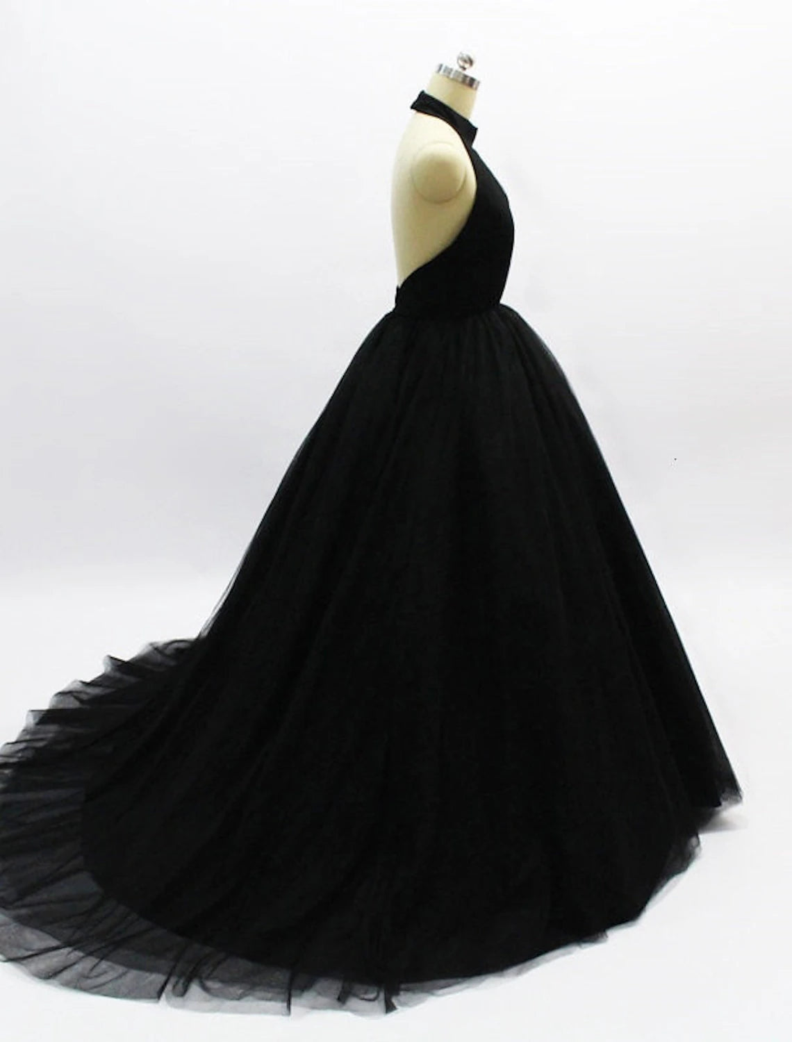 Ball Gown Prom Dresses Open Back Dress Wedding Party Court Train Sleeveless Halter Tulle Backless