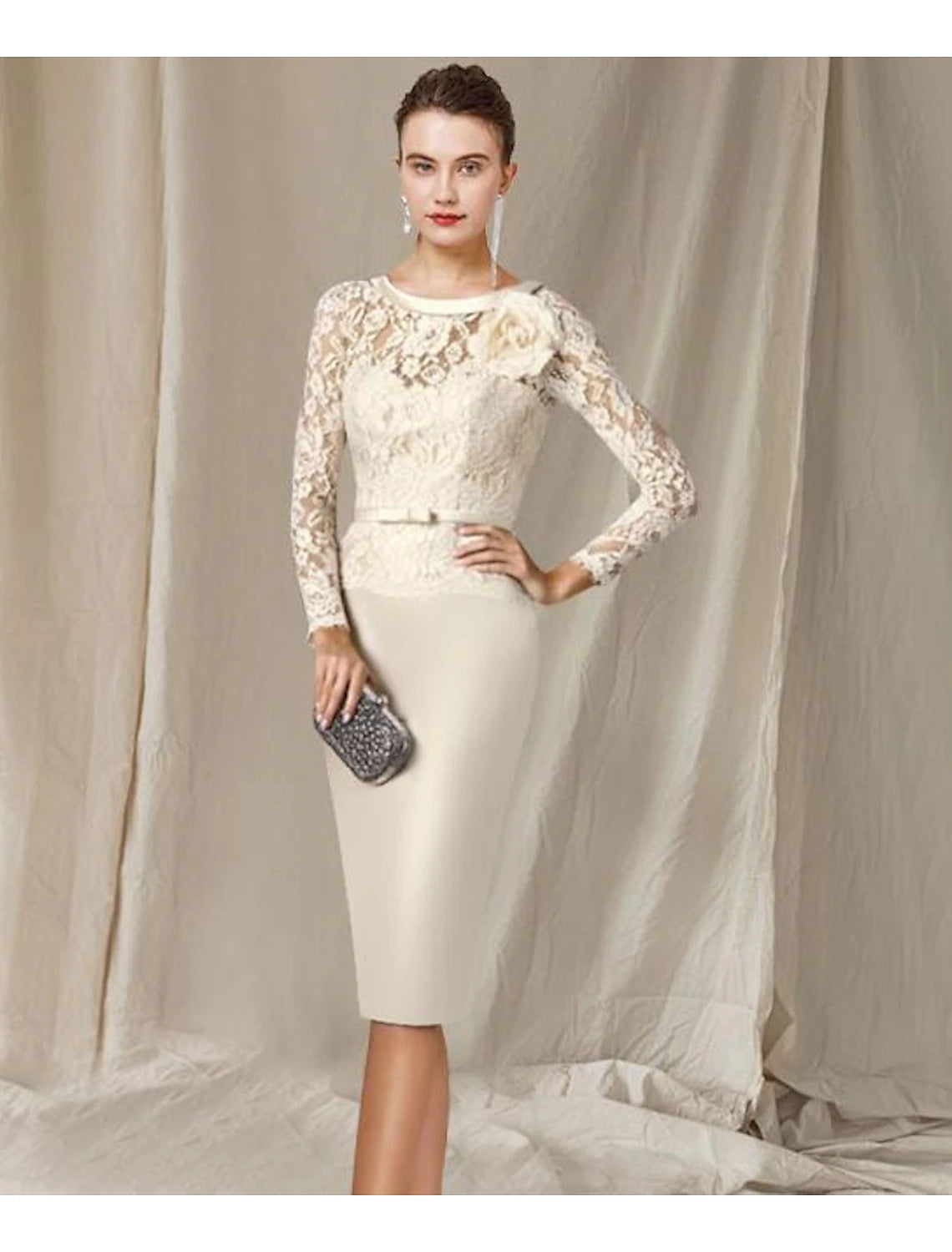 Sheath / Column Mother of the Bride Dress Elegant Jewel Neck Knee Length Satin Lace 3/4 Length Sleeve with Bow(s)