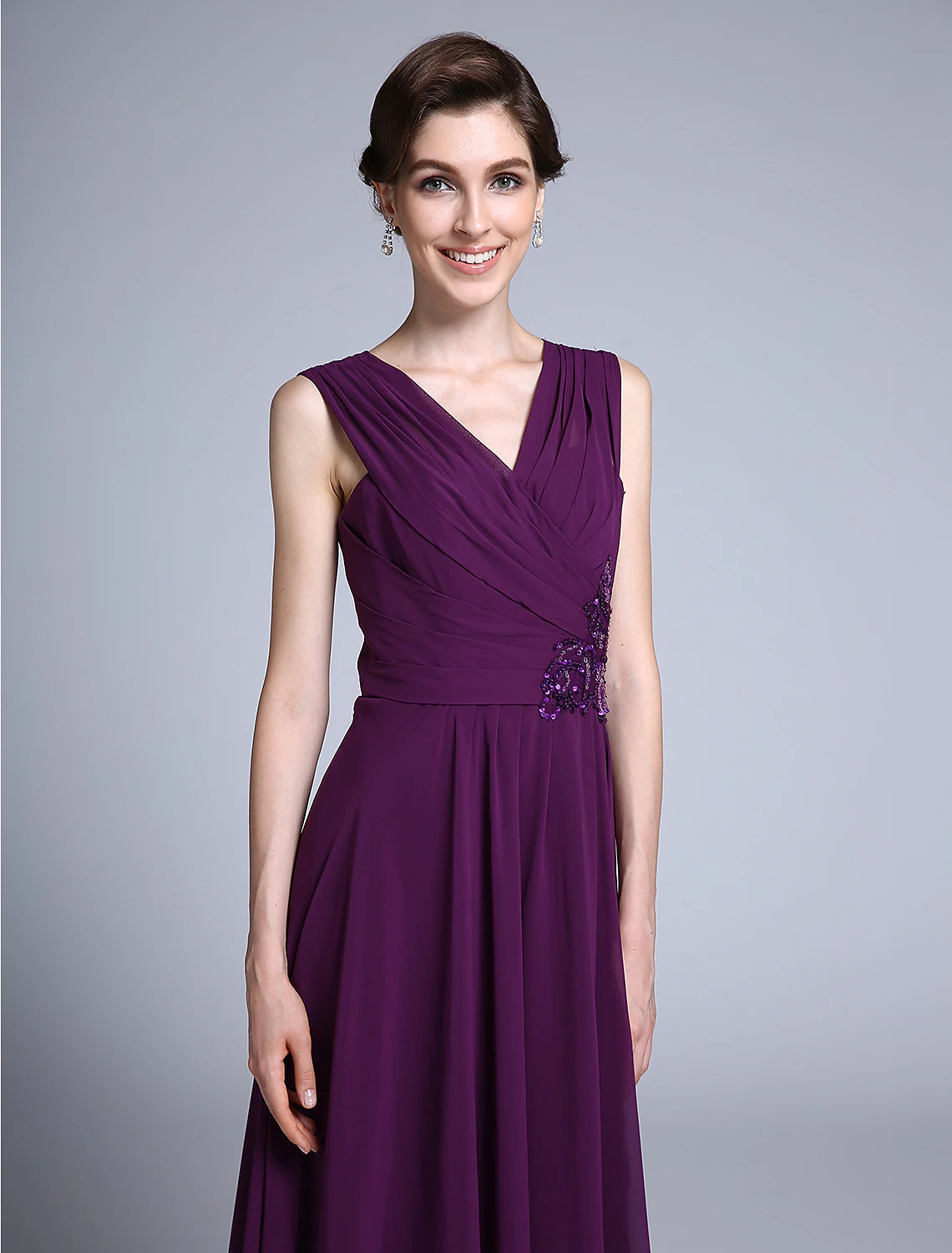 Sheath / Column Mother of the Bride Dress Elegant V Neck Floor Length Chiffon Sleeveless No with Criss Cross