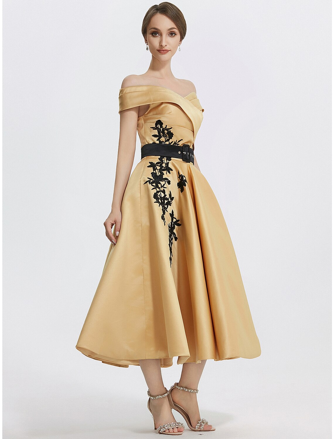 A-Line Cocktail Dresses Elegant Dress Formal Prom Tea Length Sleeveless Off Shoulder Satin