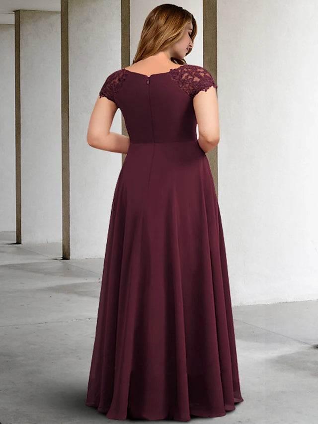 A-Line Plus Size Curve Mother of the Bride Dresses Elegant Dress Formal Floor Length Short Sleeve Jewel Neck Chiffon with Pleats