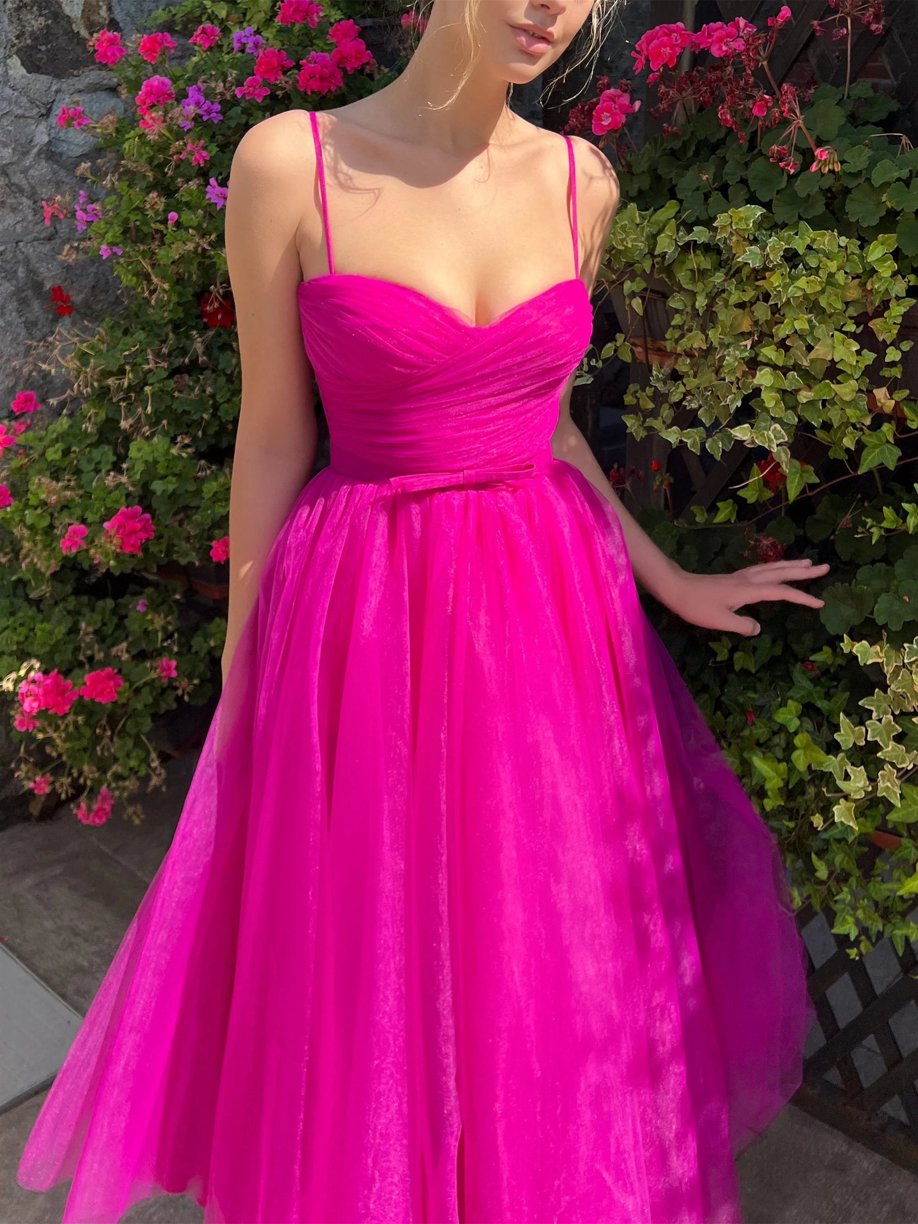 A-Line/Princess Spaghetti Straps Tea-Length Prom Dresses Pure Color