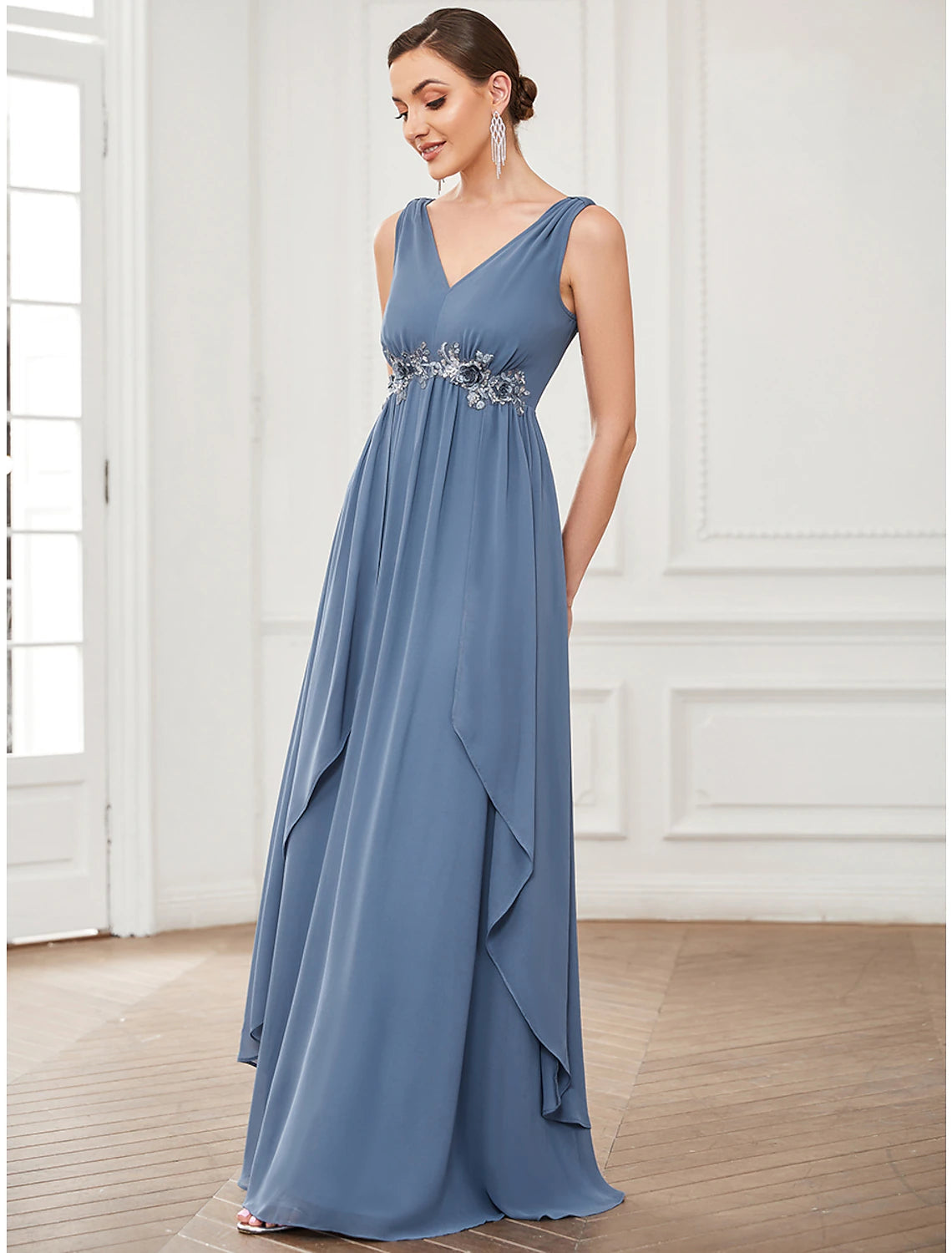 A-Line Prom Dresses Minimalist Dress Party Wear Floor Length Sleeveless V Neck Chiffon