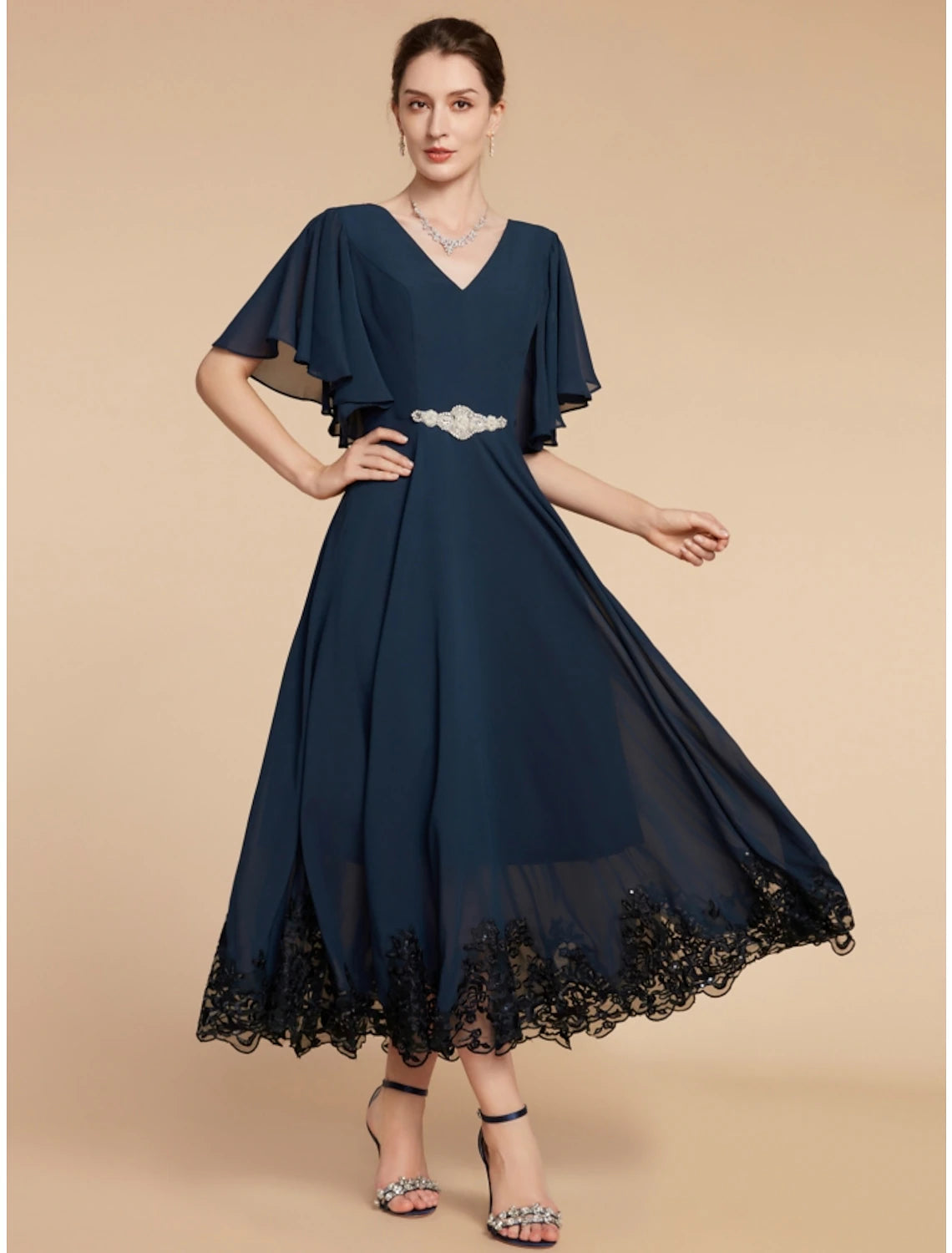 A-Line Mother of the Bride Dress Wedding Guest Elegant Vintage V Neck Ankle Length Chiffon Lace Short Sleeve with Crystal Brooch Ruching