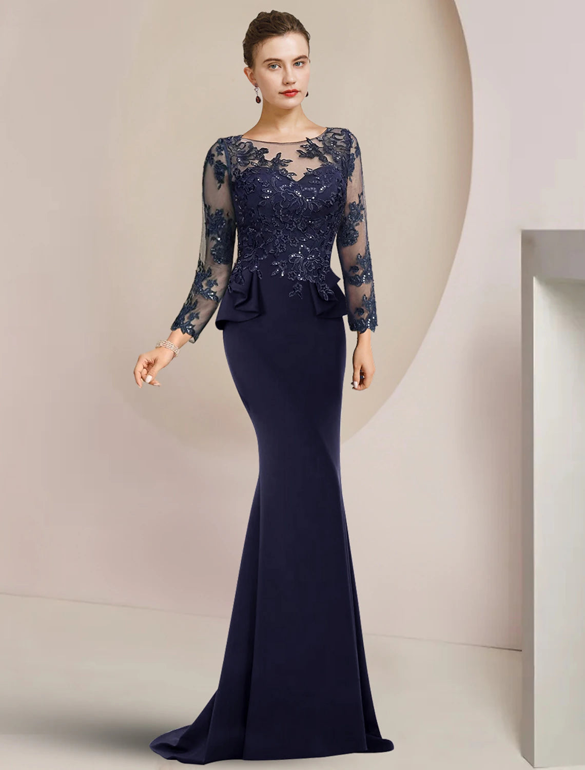 Mermaid / Trumpet Mother of the Bride Dress Formal Wedding Guest Party Elegant Scoop Neck Sweep / Brush Train Chiffon Sequined Long Sleeve with Sequin