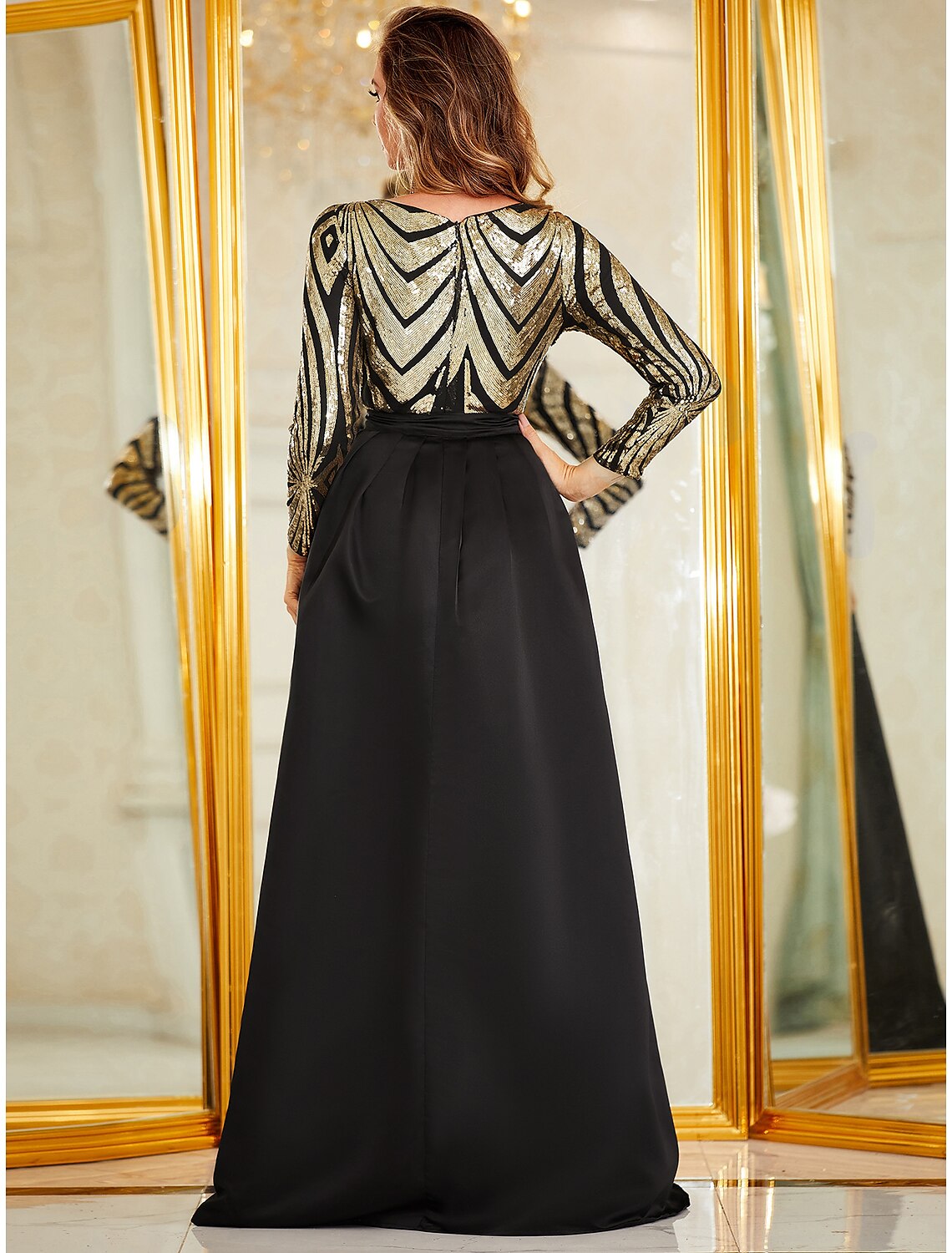 Mermaid / Trumpet Evening Gown Sparkle & Shine Dress Formal Floor Length Long Sleeve V Neck Detachable Polyester with Sequin