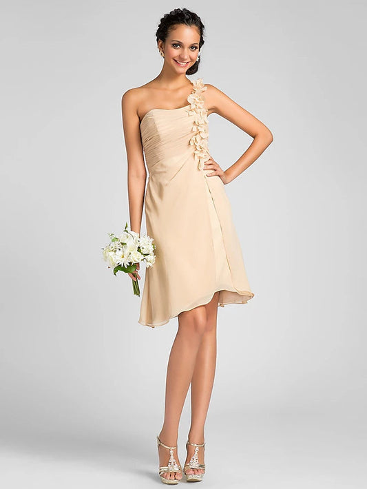 Sheath / Column Bridesmaid Dress One Shoulder Sleeveless Knee Length Chiffon with Side Draping
