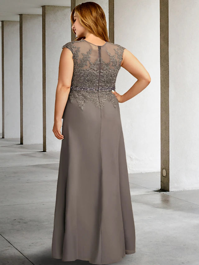 A-Line Plus Size Curve Mother of the Bride Dresses Elegant Dress Formal Floor Length Sleeveless V Neck Chiffon with Beading