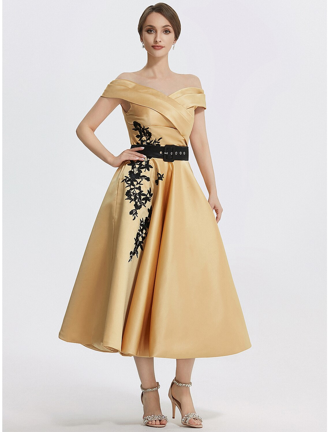 A-Line Cocktail Dresses Elegant Dress Formal Prom Tea Length Sleeveless Off Shoulder Satin