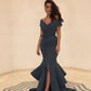 Mermaid / Trumpet Minimalist Sexy Wedding Guest Formal Evening Valentine's Day Dress V Neck Sleeveless Sweep / Brush Train Charmeuse with Slit