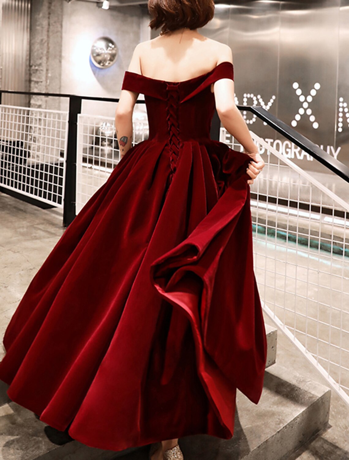 A-Line Evening Gown Elegant Dress Wedding Guest Ankle Length Short Sleeve Off Shoulder Velvet