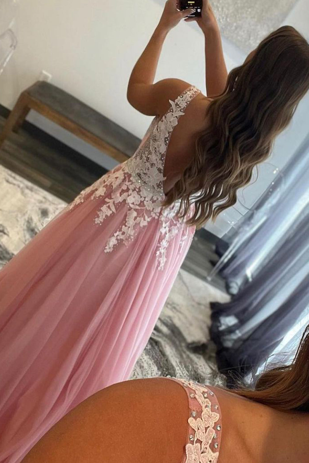 A-Line Appliques Tulle Prom Dress V-neck Open Back Beautiful