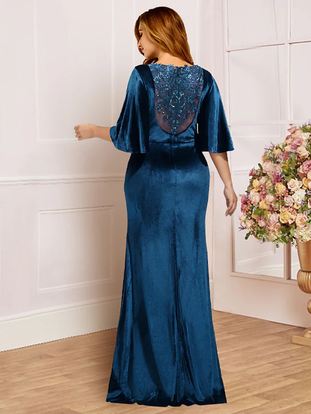 Plus Size Curve Mother of the Bride Dress Wedding Guest Vintage Elegant Scoop Neck Sweep / Brush Train Velvet Half Sleeve with Lace Pleats