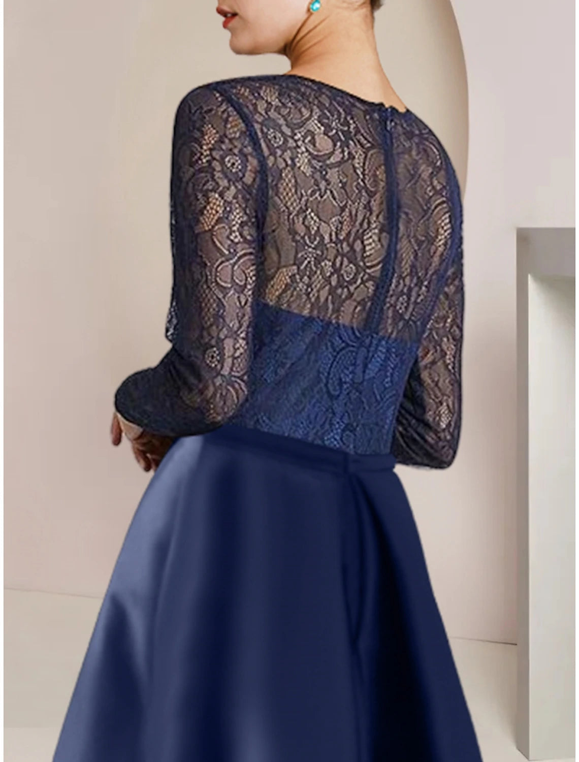 A-Line Mother of the Bride Dress Wedding Guest Party Elegant Jewel Neck Sweep / Brush Train Lace Long Sleeve with Ruching