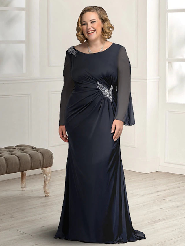 Sheath / Column Mother of the Bride Dress Plus Size Elegant Jewel Neck Sweep / Brush Train Chiffon Long Sleeve with Ruched Crystal