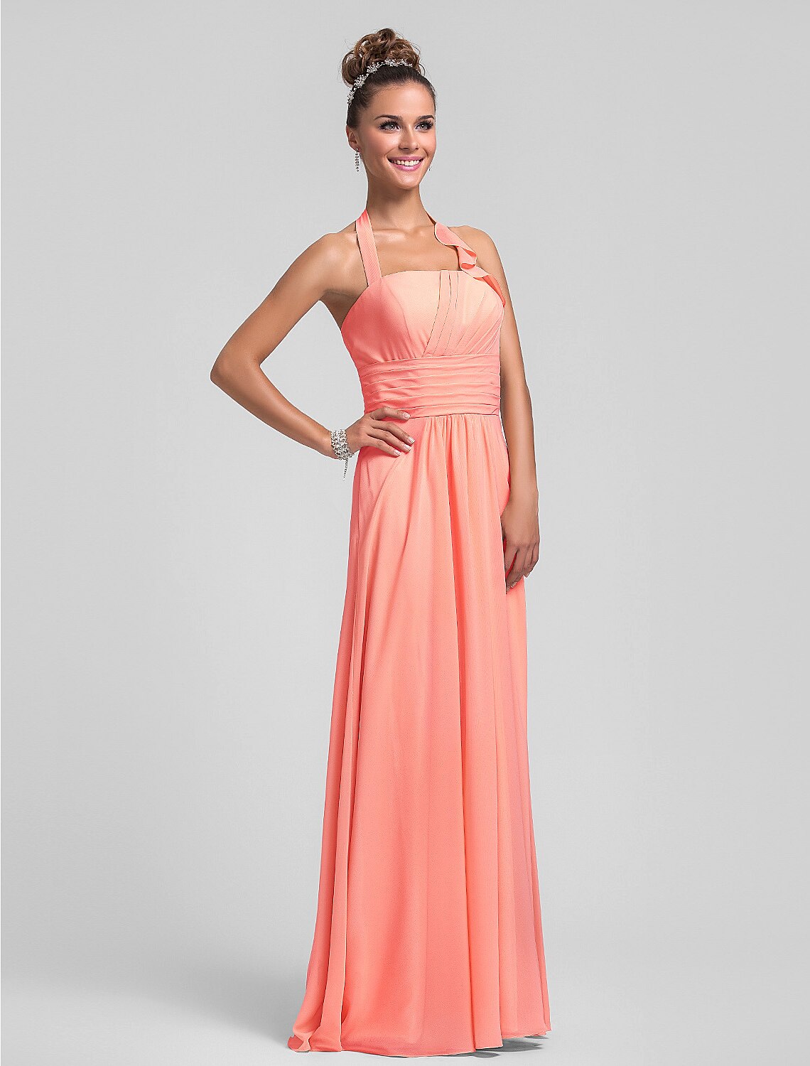 Sheath / Column Bridesmaid Dress Halter Neck Sleeveless Floor Length Chiffon with Pleats / Ruched