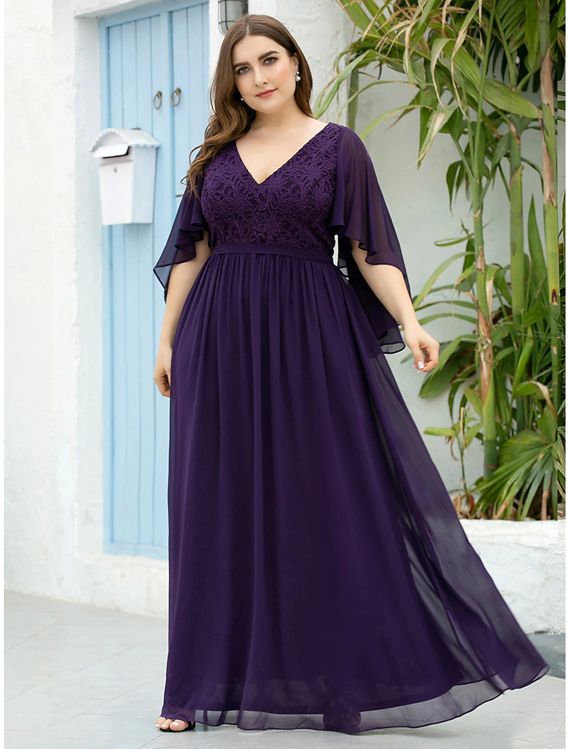 A-Line Mother of the Bride Dress Plus Size Elegant V Neck Floor Length Chiffon Tulle Half Sleeve with Sash