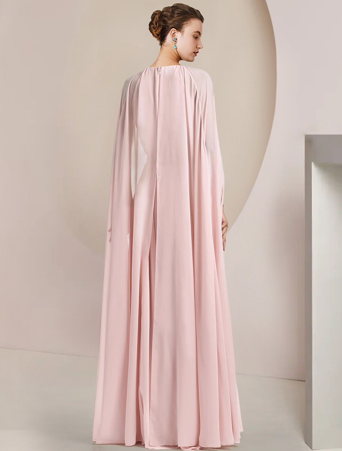 A-Line Mother of the Bride Dress Formal Wedding Guest Elegant Scoop Neck Floor Length Chiffon Sleeveless with Sash Flower